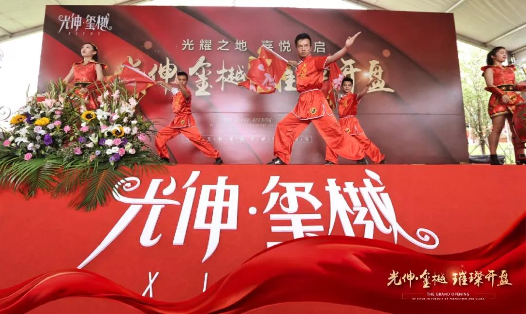 金狮贵宾会-宾至如归-尊贵显赫
